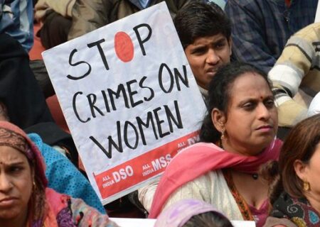 تجاوز جنسی به جنازه مادر و دختر پس از کشتنشان