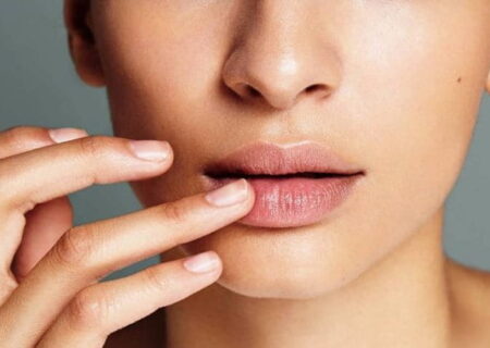 درمان سیاهی پشت لب خانمها با ماسکی مخصوص شب