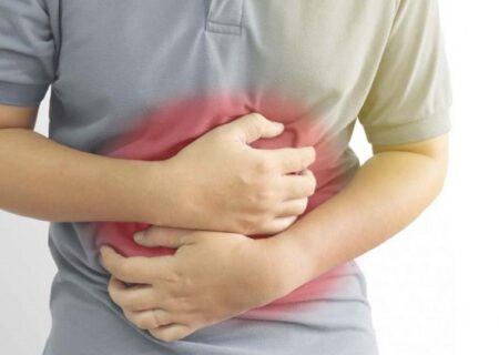 زخمی که موجب سوراخ شدن معده می شود