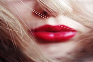 مرگ دختر تازه عروس بعد لب گرفتن از داماد + تصاویر