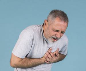 این نوع درد قفسه سینه از زخم معده است نه از قلب